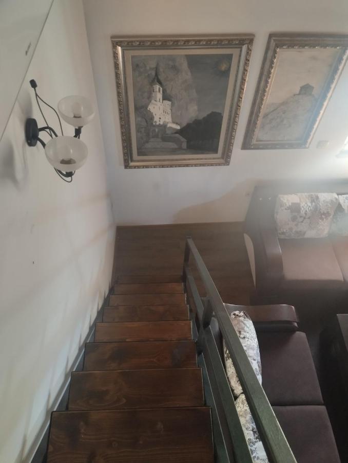 Woodstone Apartman Подгориця Екстер'єр фото