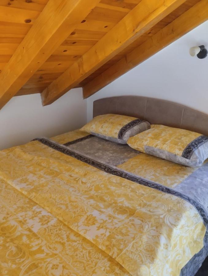 Woodstone Apartman Подгориця Екстер'єр фото